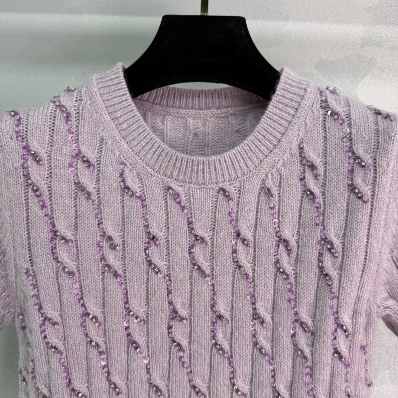 Gvc*1 sweaters
